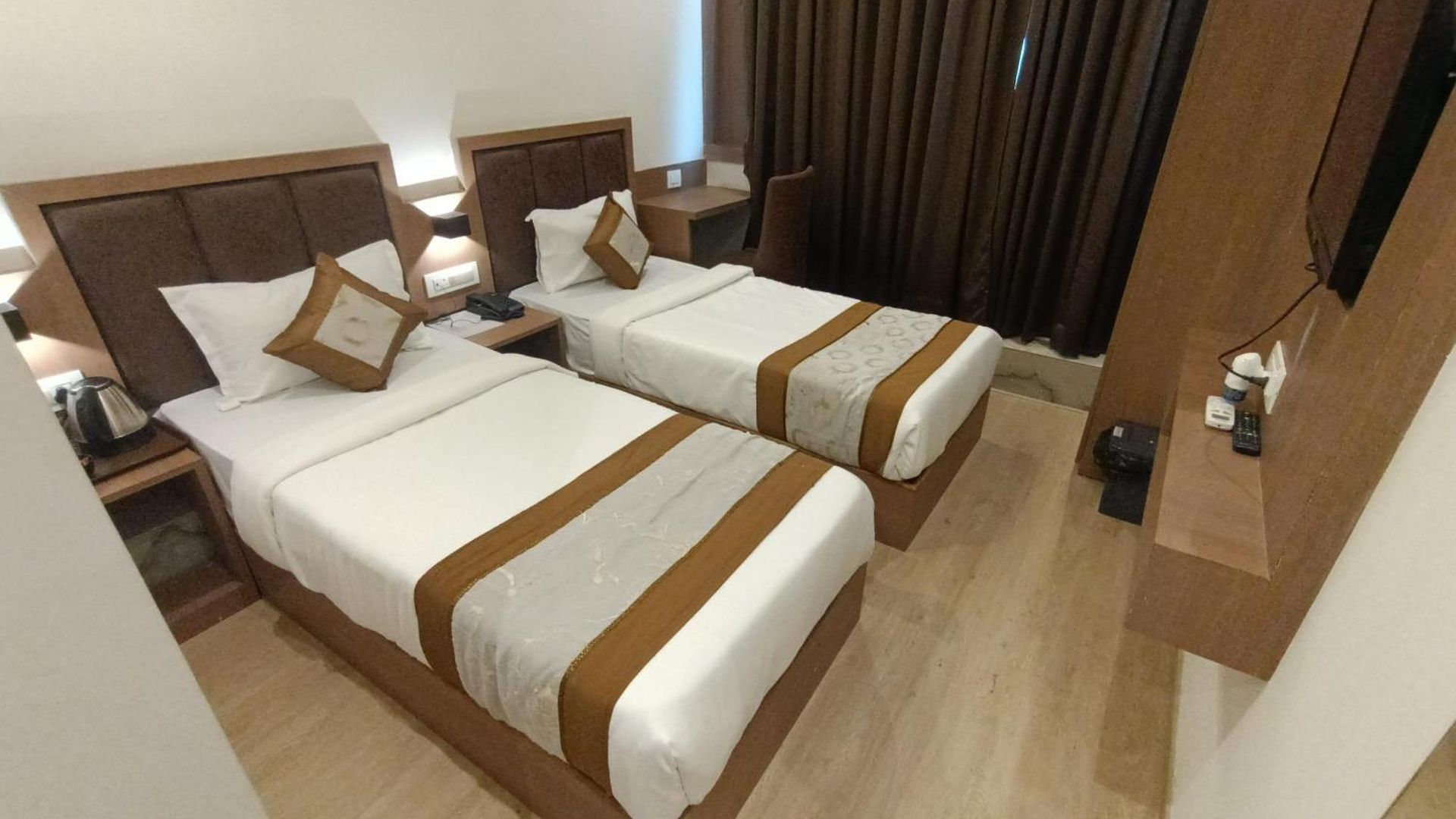 Beverly Palace Santacruz - Near Bkc - Airport T1 Hotel Mumbai