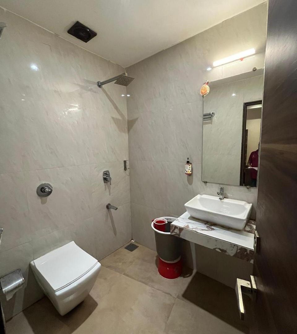 Shahi Darbar Terminal-2 Guest house *