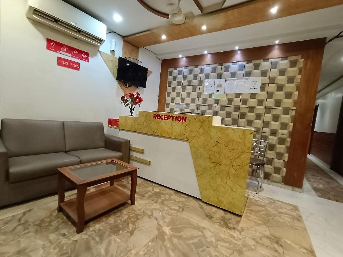 Time Gold Near Domestics Airport Guest house Mumbai
