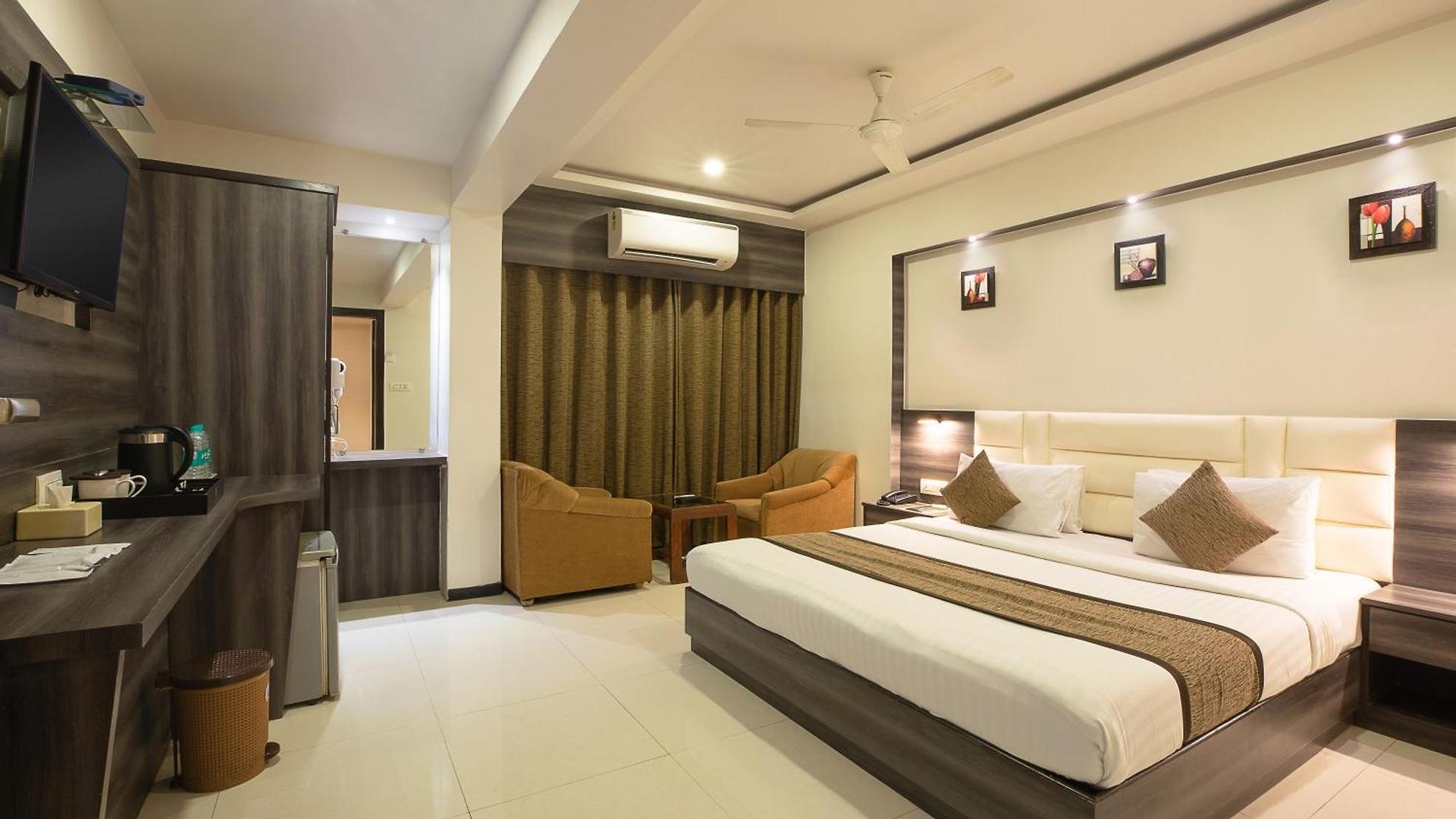 Avon Ruby Dadar Hotel 3*