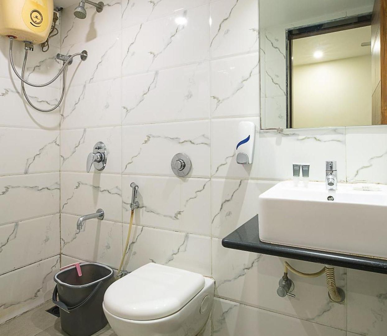 Hotel Avon Ruby Dadar Mumbai