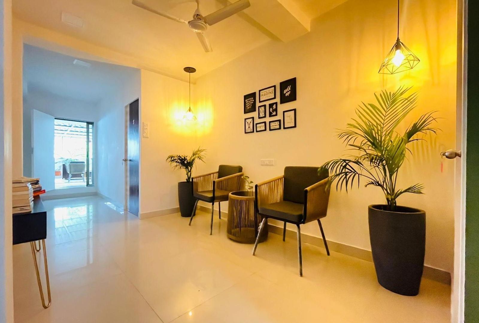 Luxe-bnb Near Airport Homestay Mumbai
