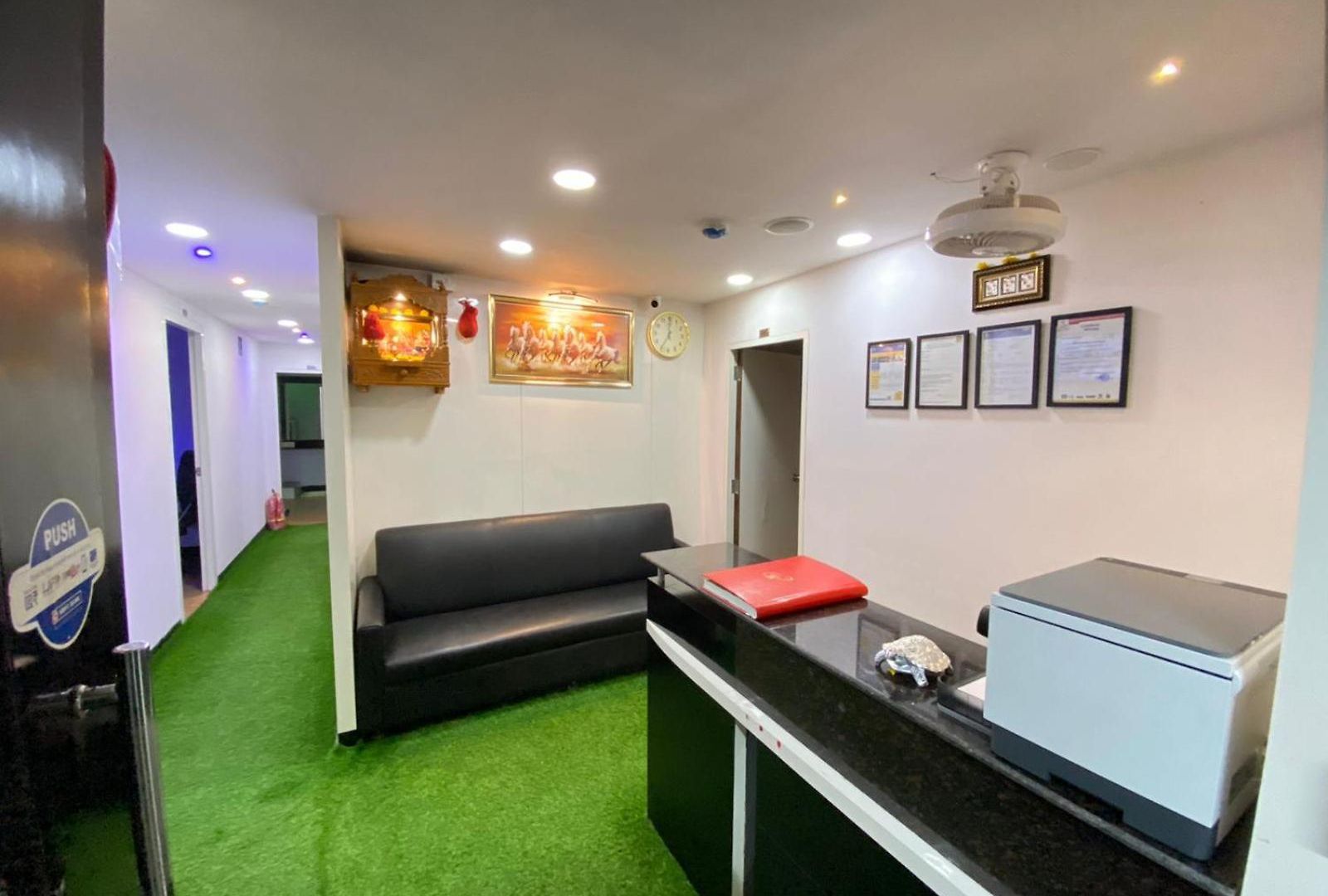 Sangam Residency Love hotel 2*