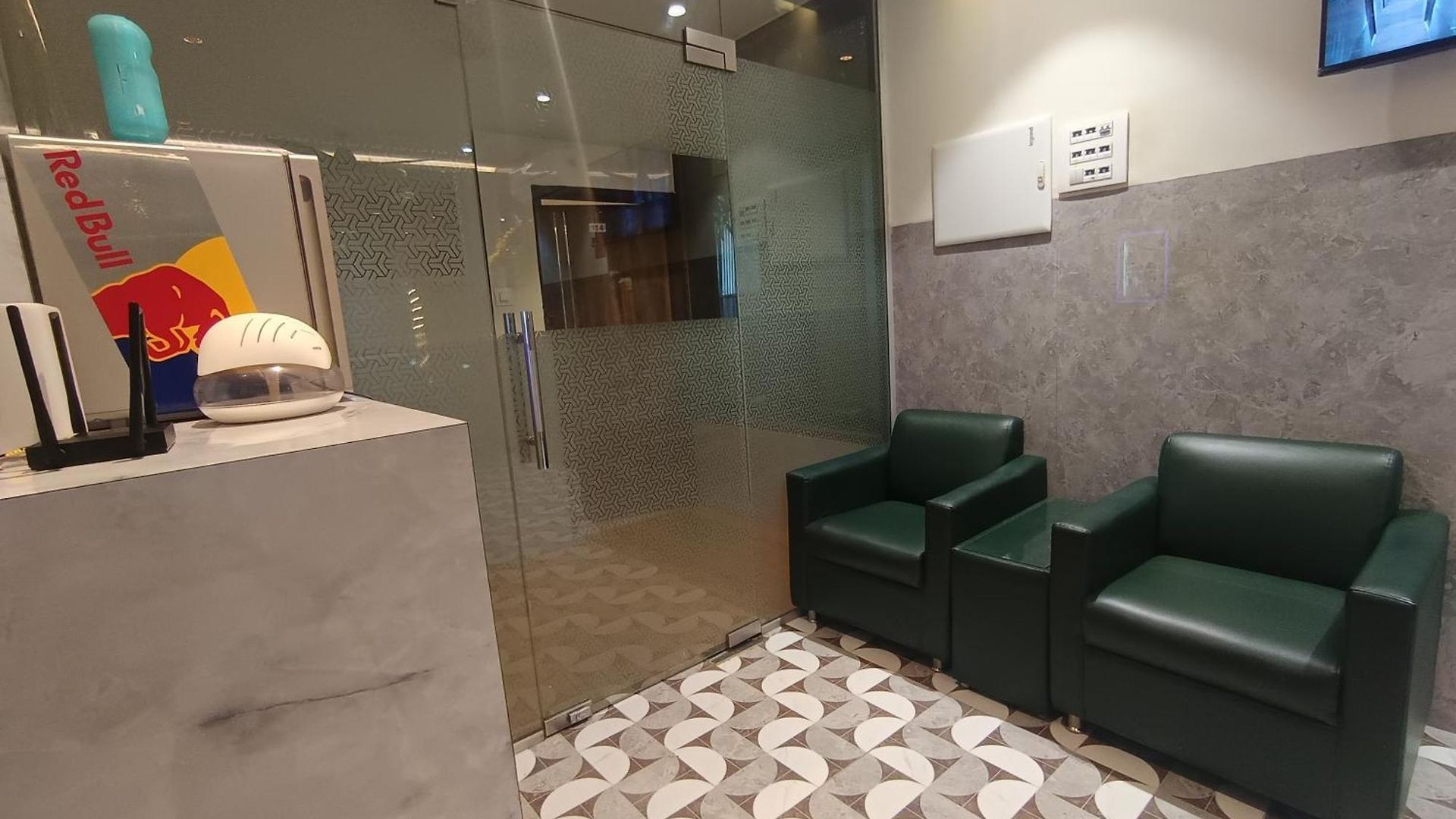 Moon Lite Residency - Marve Road Malad West - Premium Couple Friendly 2*