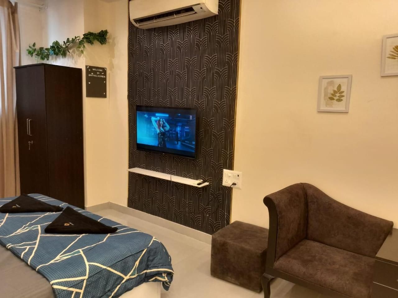 Ivy Splendour Private A, Oshiwara Apartment Mumbai