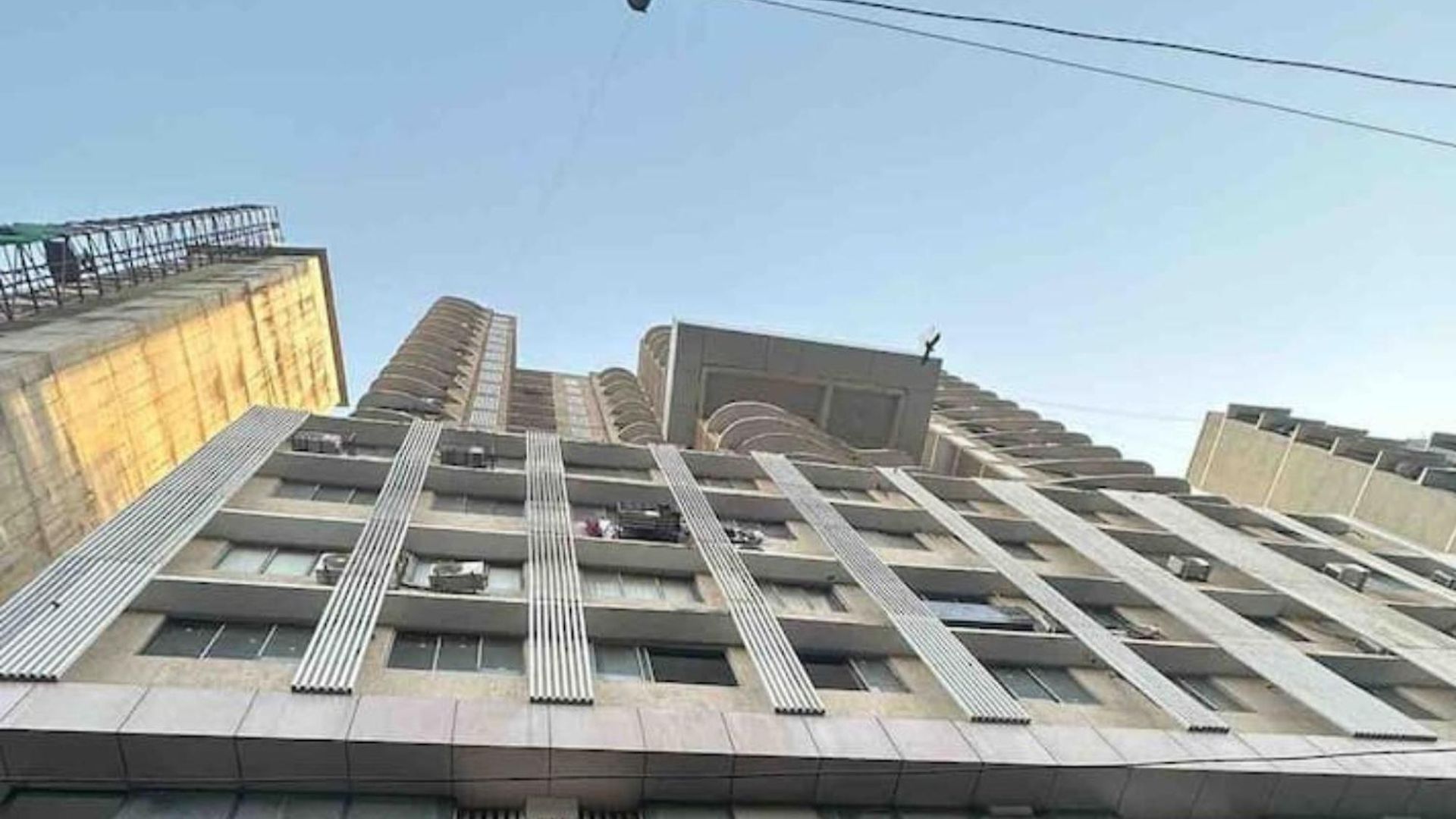 Ivy Splendour Private B, Oshiwara * Mumbai