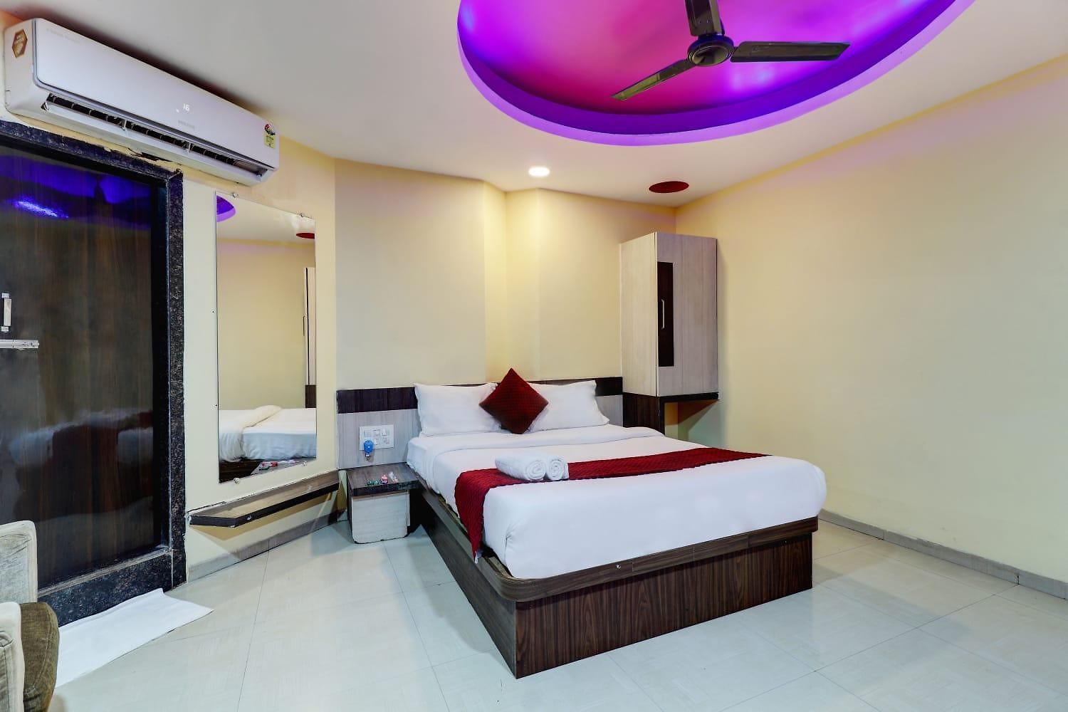 Icon Near T-2 International Airport 2*