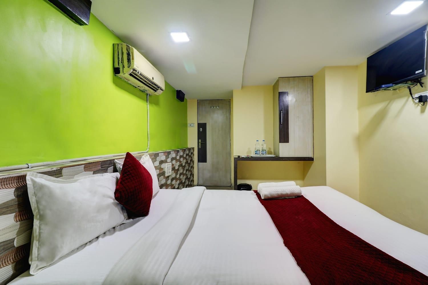 Icon Near T-2 International Airport 2* Mumbai