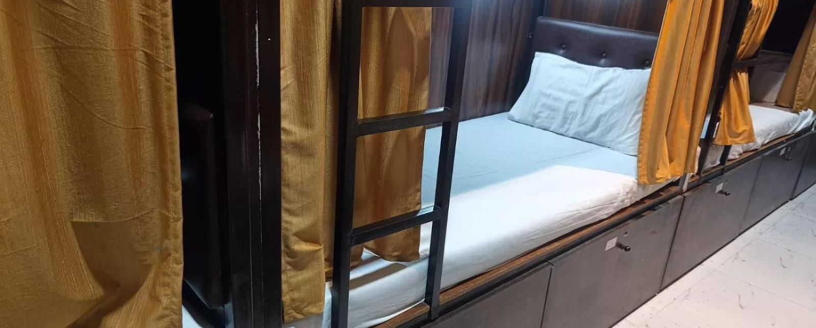 Golden View Guest house *