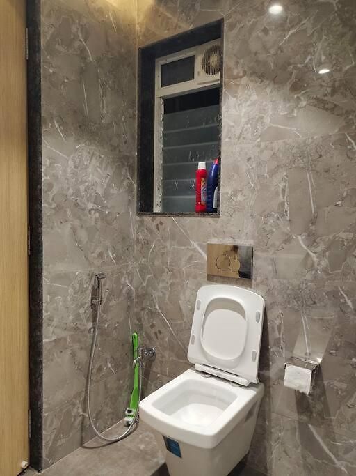 Homes Pearl Apartment