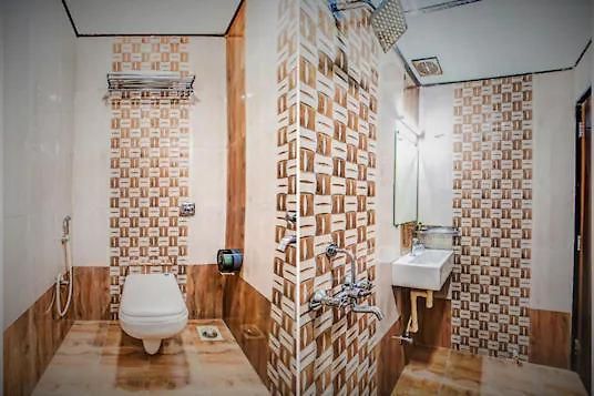 The Adore Palace - Near Airport & Visa Consultant 2* Mumbai