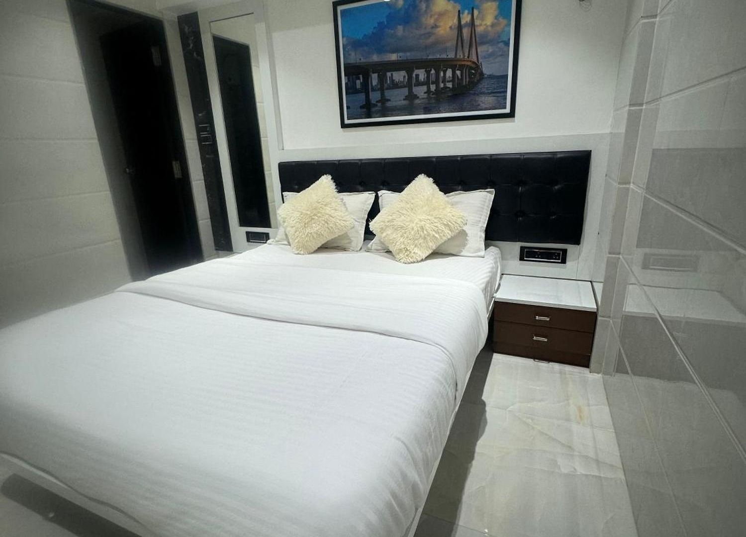 Backpackers Villa Mumbai Hostel