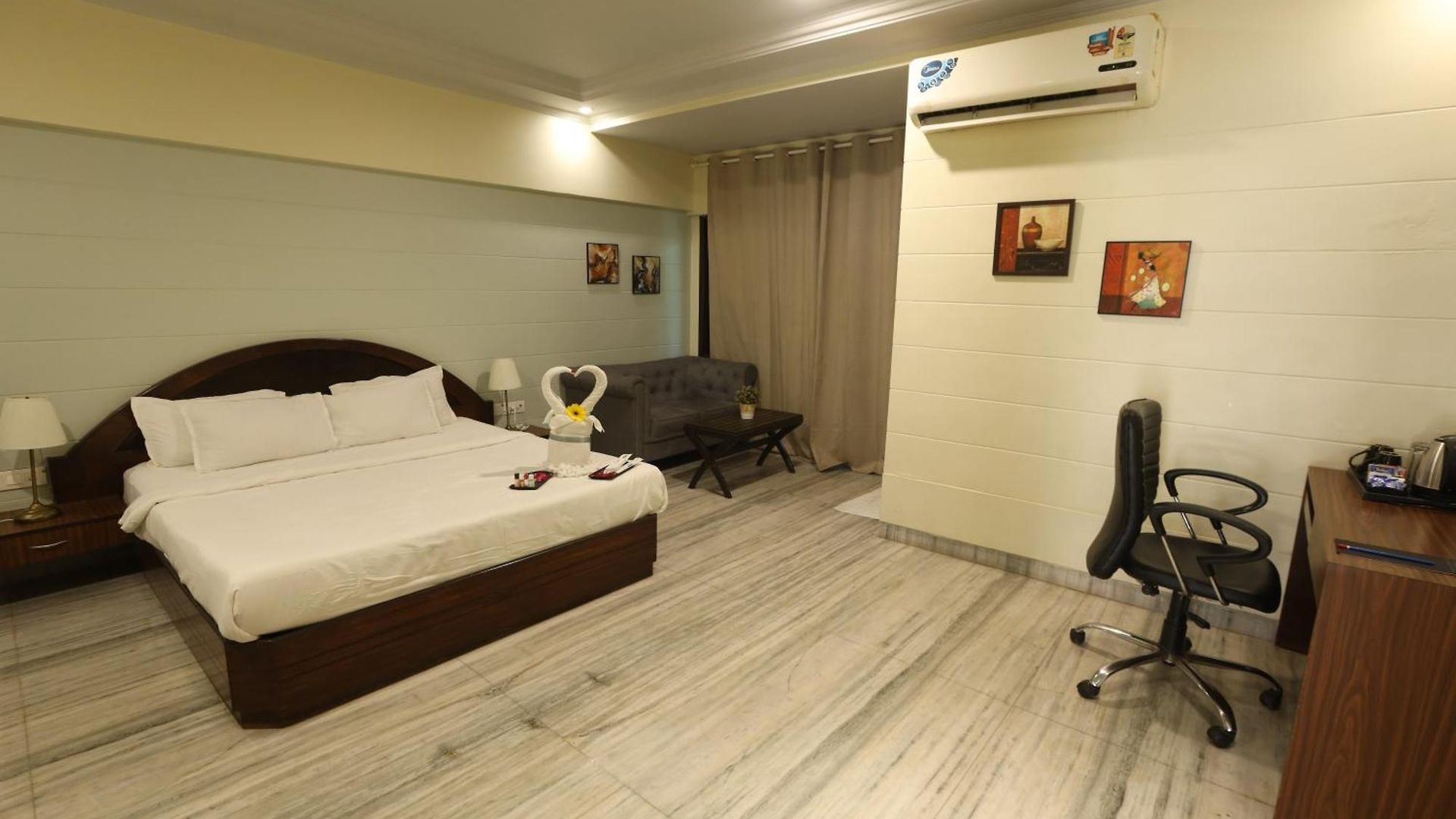 Hotel Country By Kempinski And - International Airport 3*