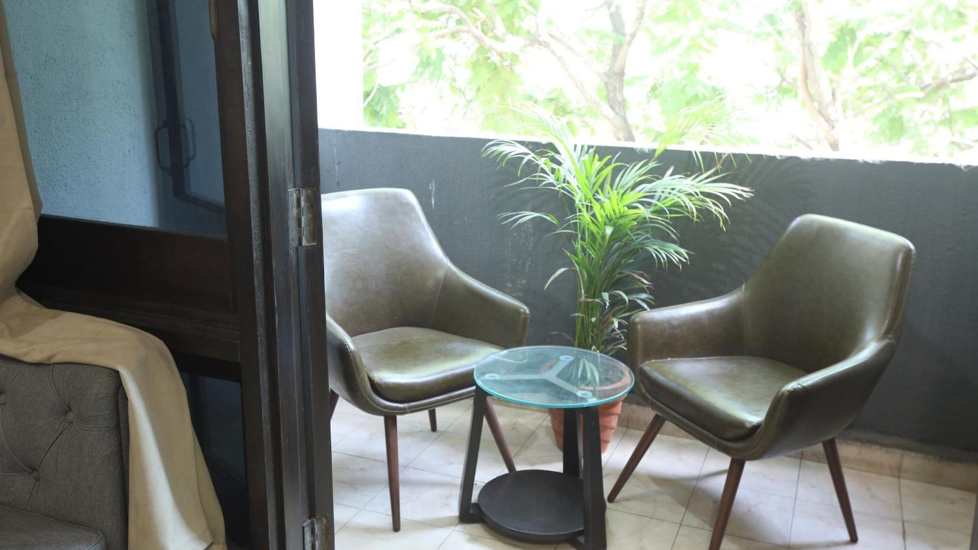 Hotel Country By Kempinski And - International Airport