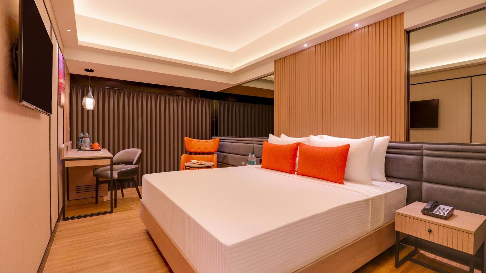 Lemon Tree Premier, Malad,