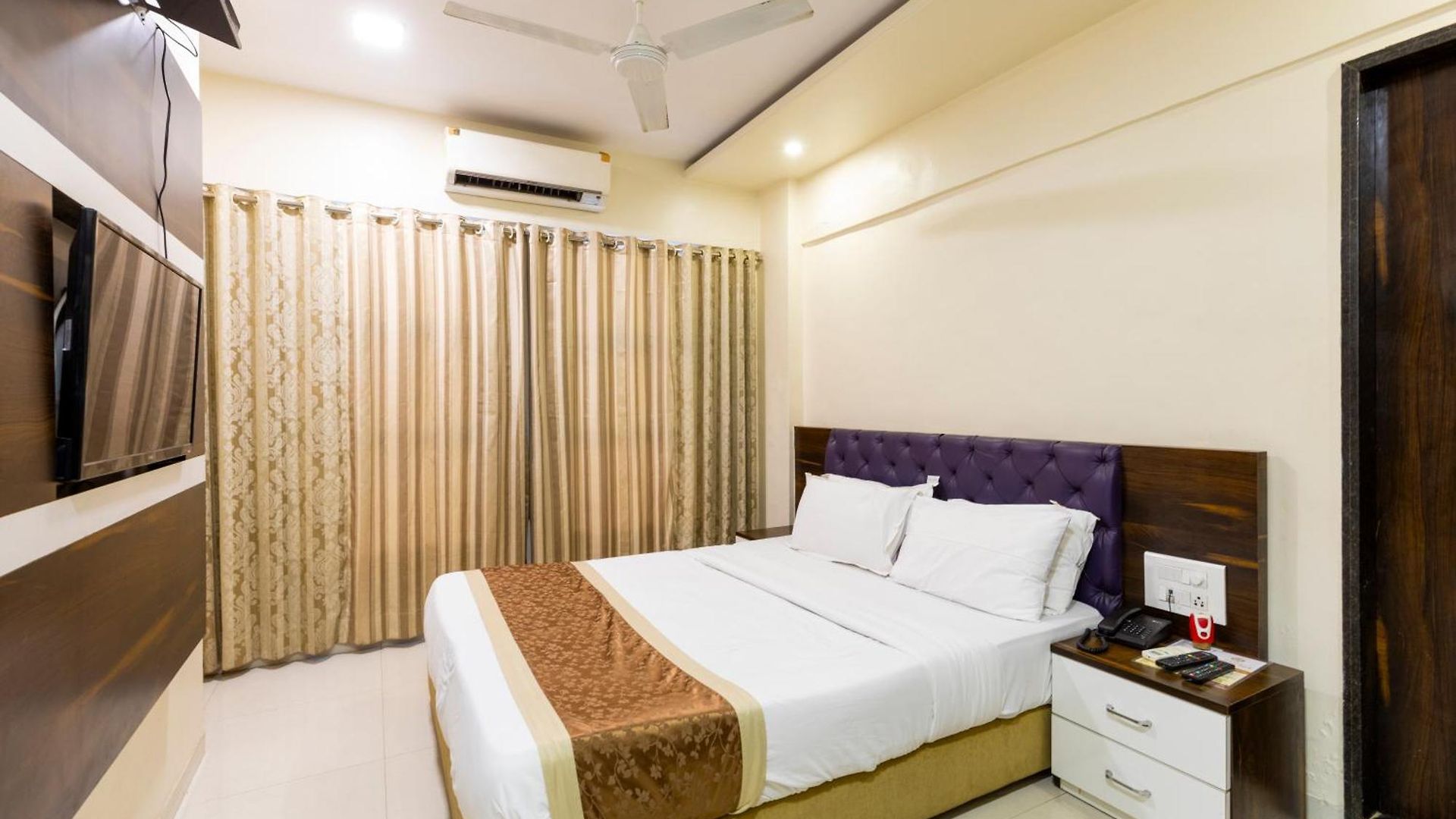 Embassy Park - Bkc Hotel 2*