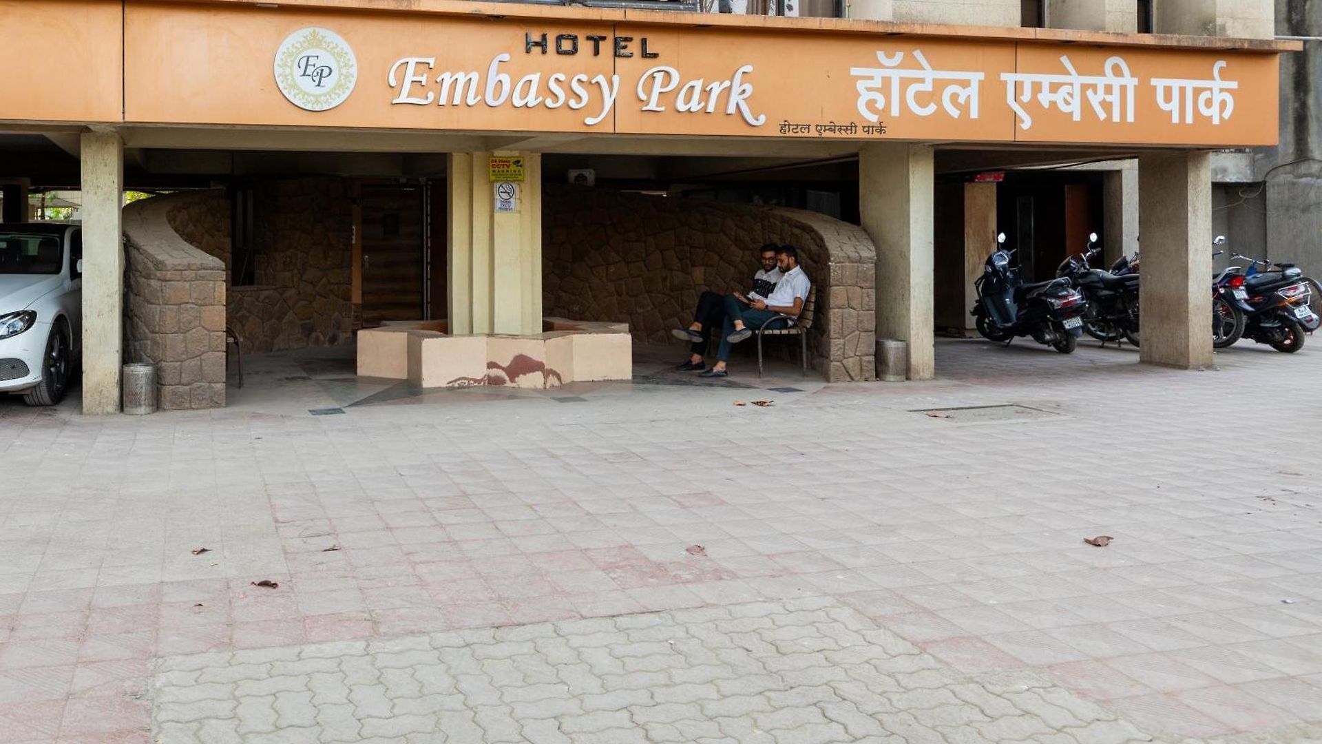 Hotel Embassy Park - Bkc