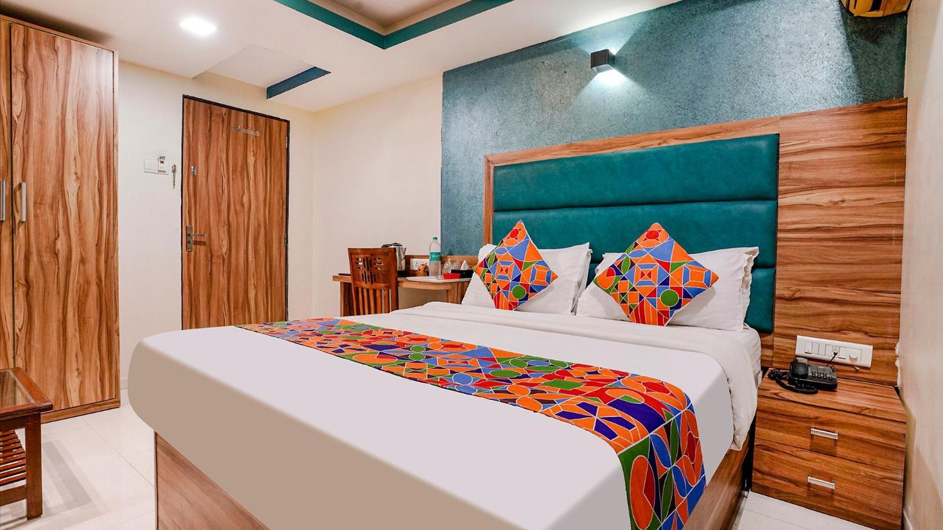 Fabhotel Amber Crop 3* Mumbai