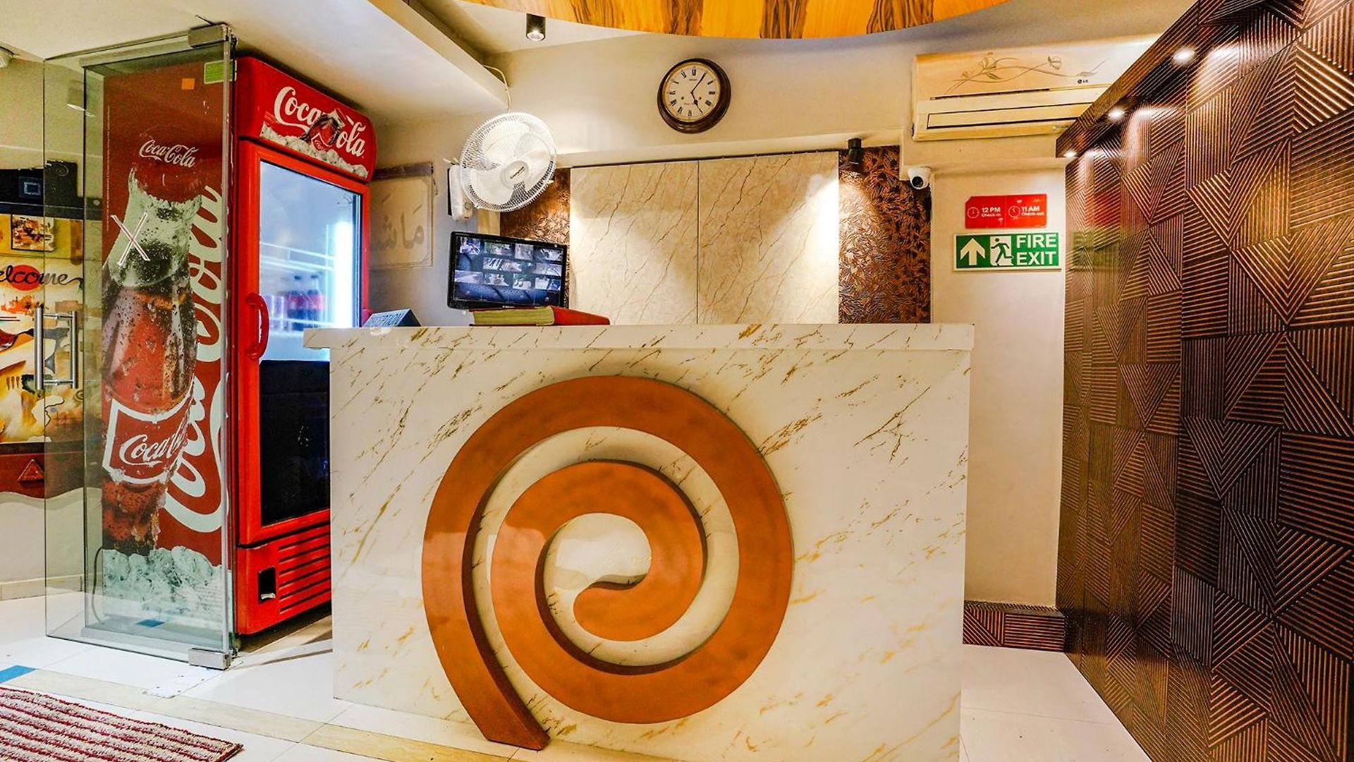 Fabhotel Amber Crop Hotel