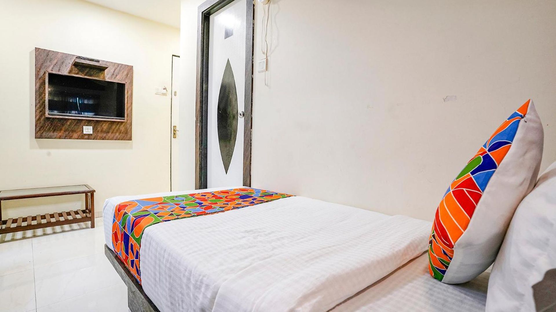 Fabhotel Amber Crop Hotel 3*