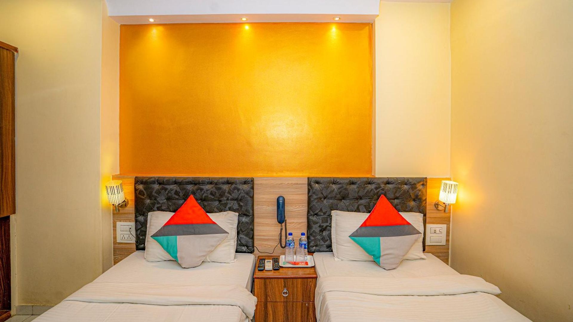 Hotel Hill Park 3*