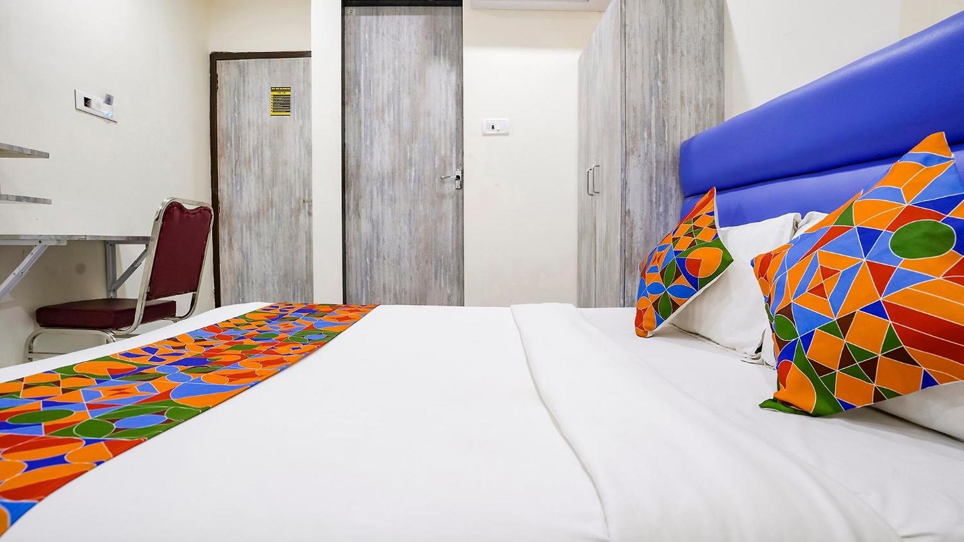 Hotel Fabhotel Good Luck Residency 3*