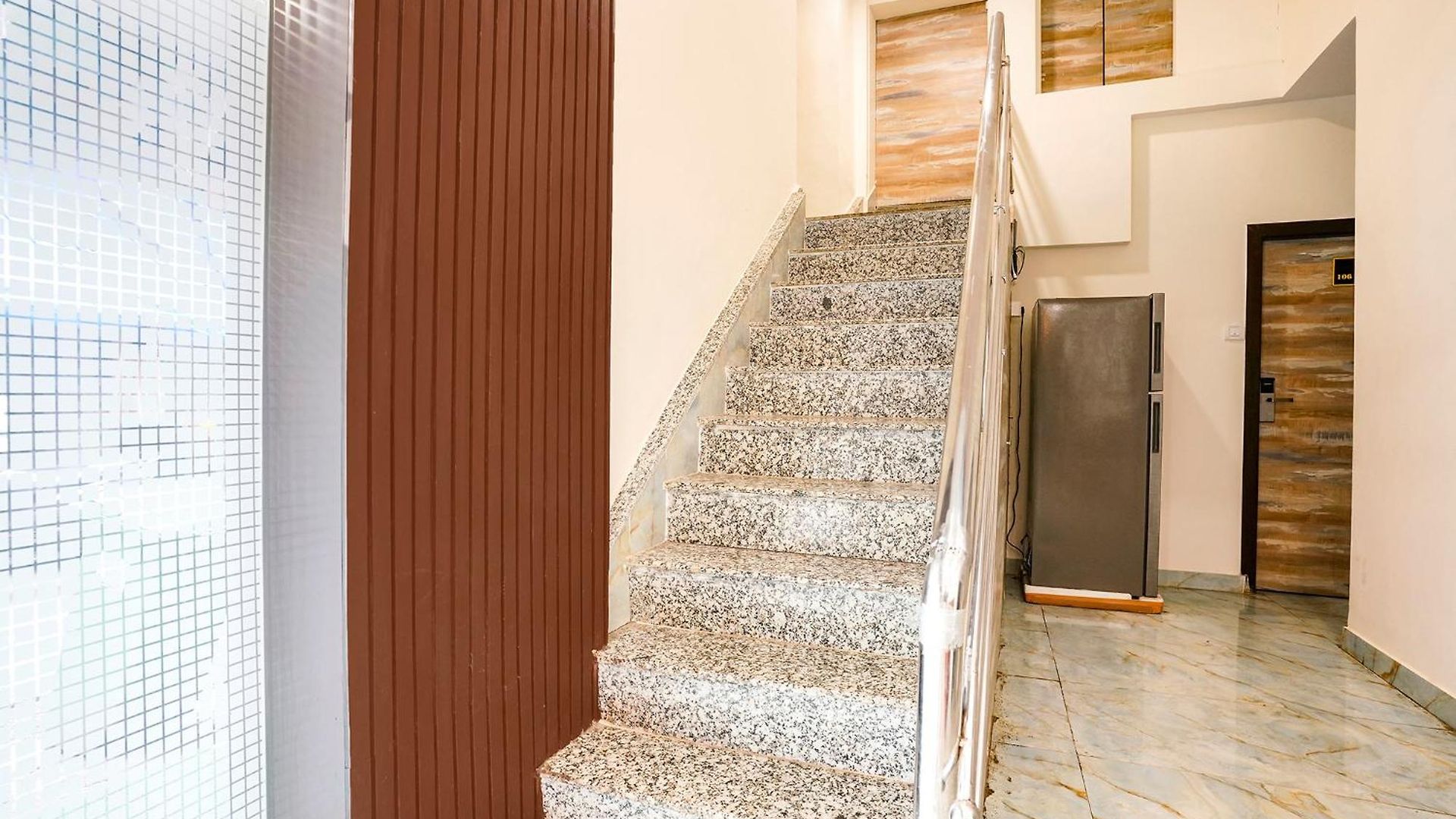 Hotel Fabhotel Good Luck Residency 3*