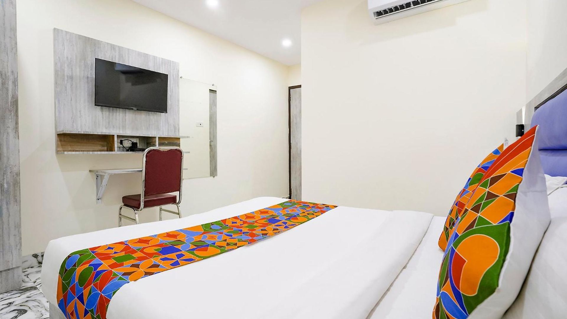Hotel Fabhotel Good Luck Residency Mumbai