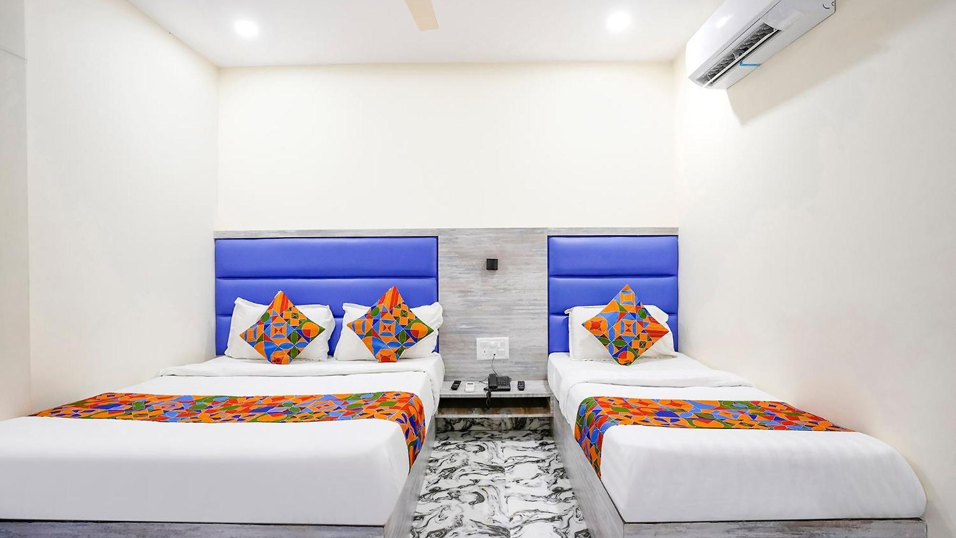 Hotel Fabhotel Good Luck Residency