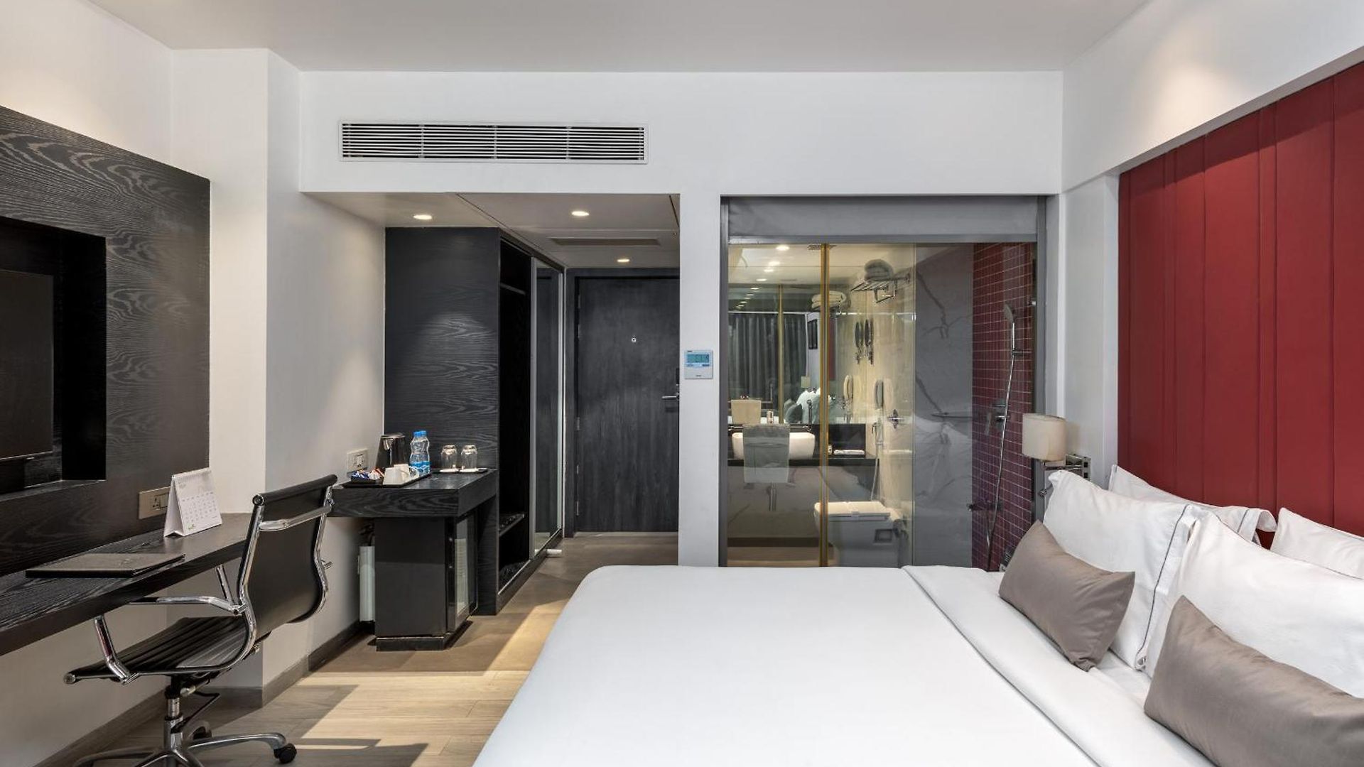 Suncity Residency Hotel 3*