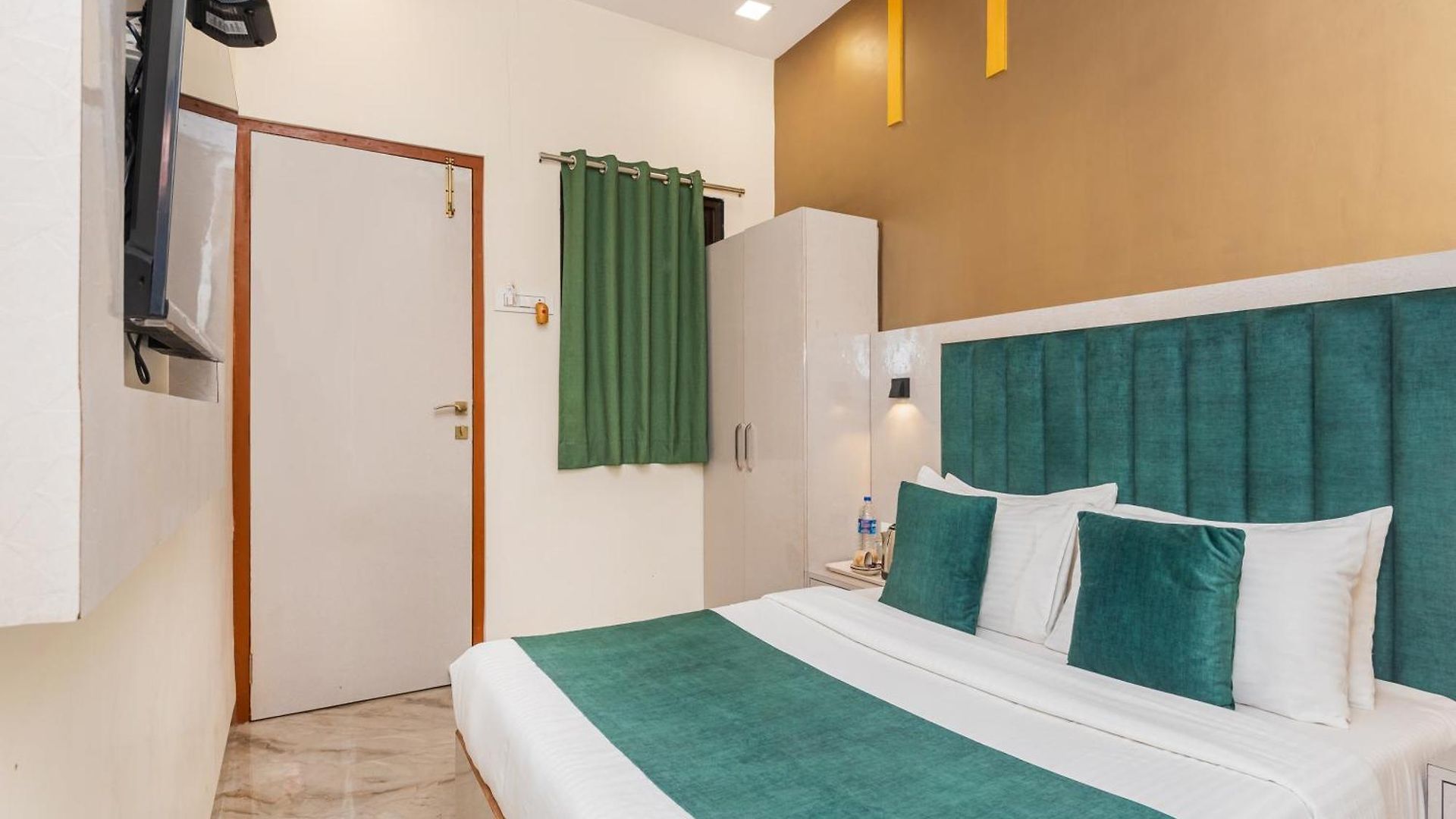 Priceless Exhibition Centre Goregaon West Hotel Mumbai