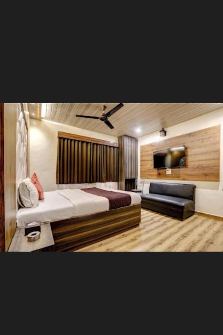 Park Hotel 3*