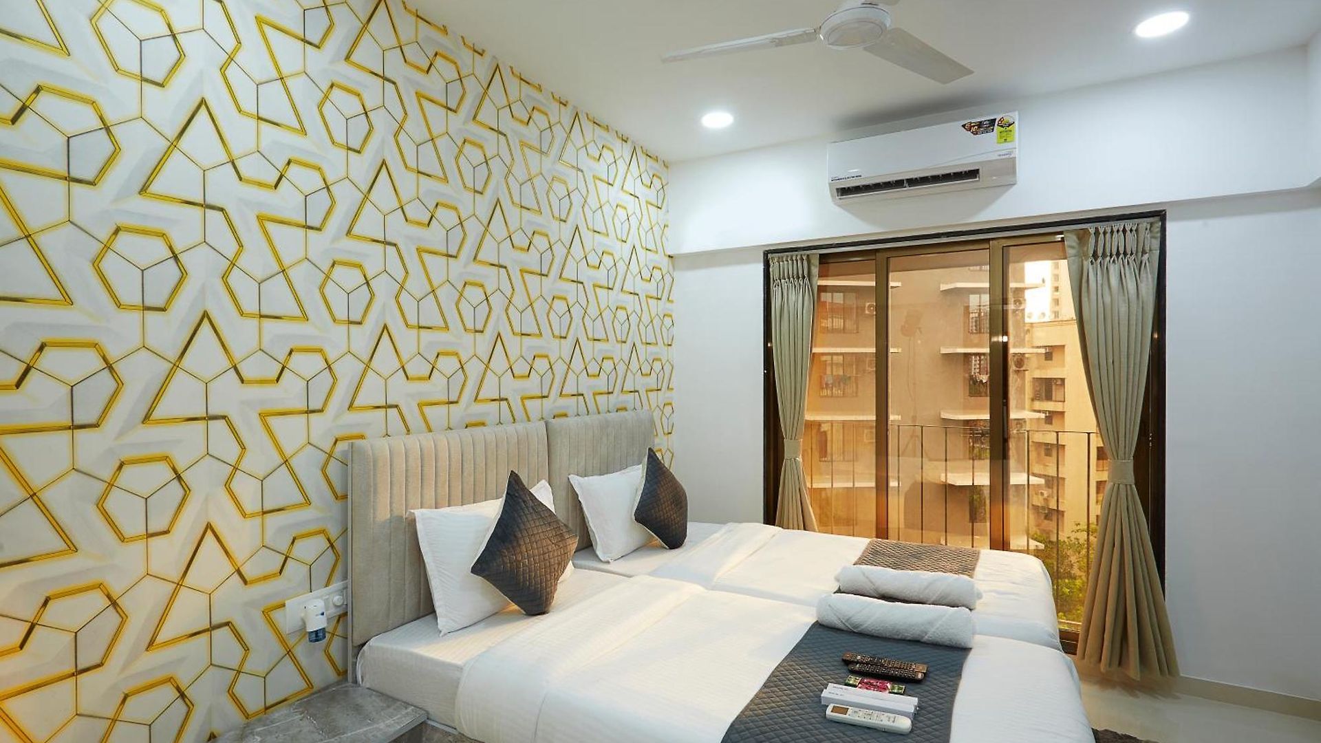 Homestay Astha Powai Service