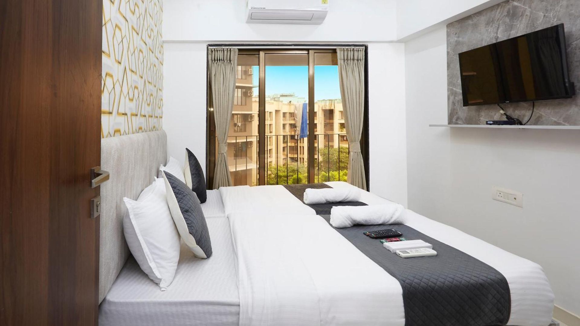 Homestay Astha Powai Service *