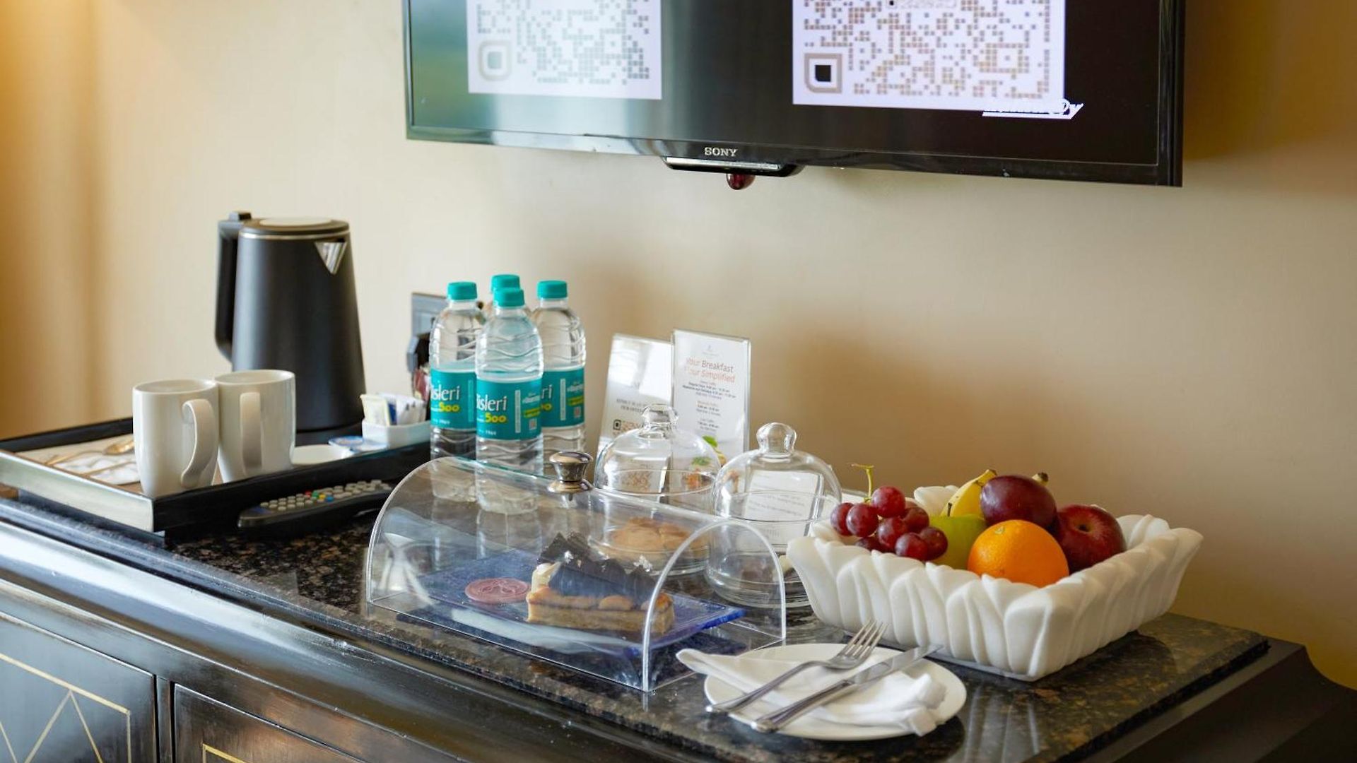 The Leela Hotel 5*