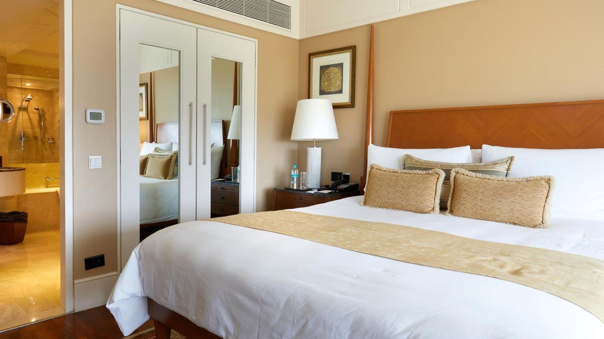The Leela 5* Mumbai