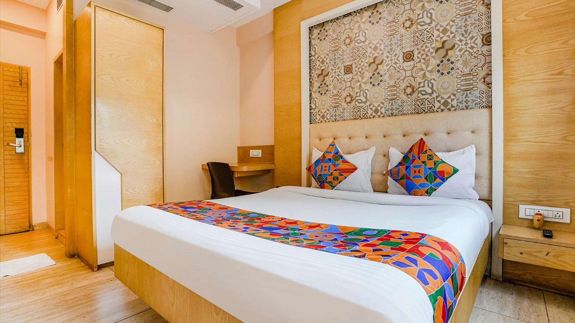 Fabhotel Neelkamal - Chembur