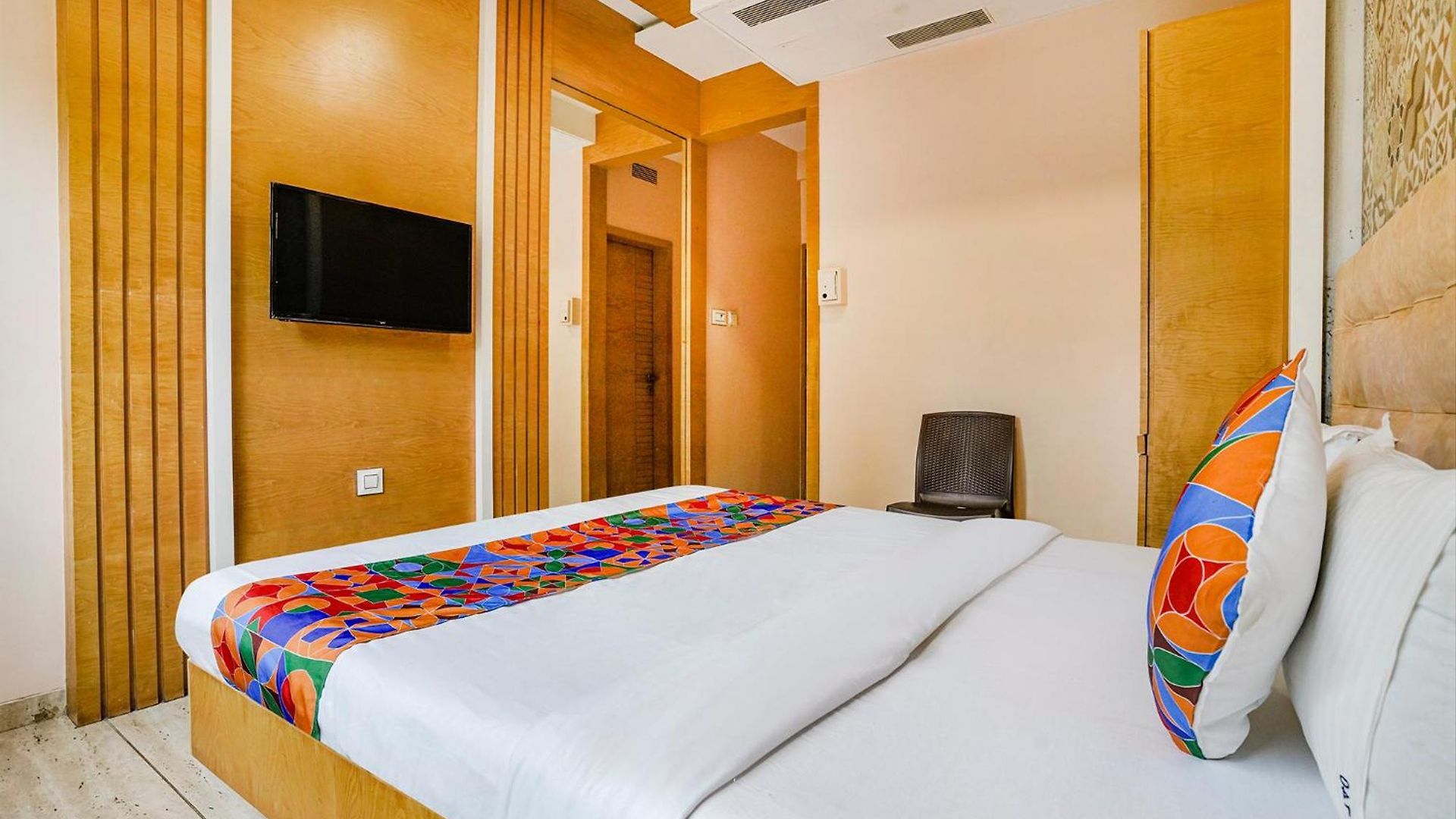 Hotel Fabhotel Neelkamal - Chembur