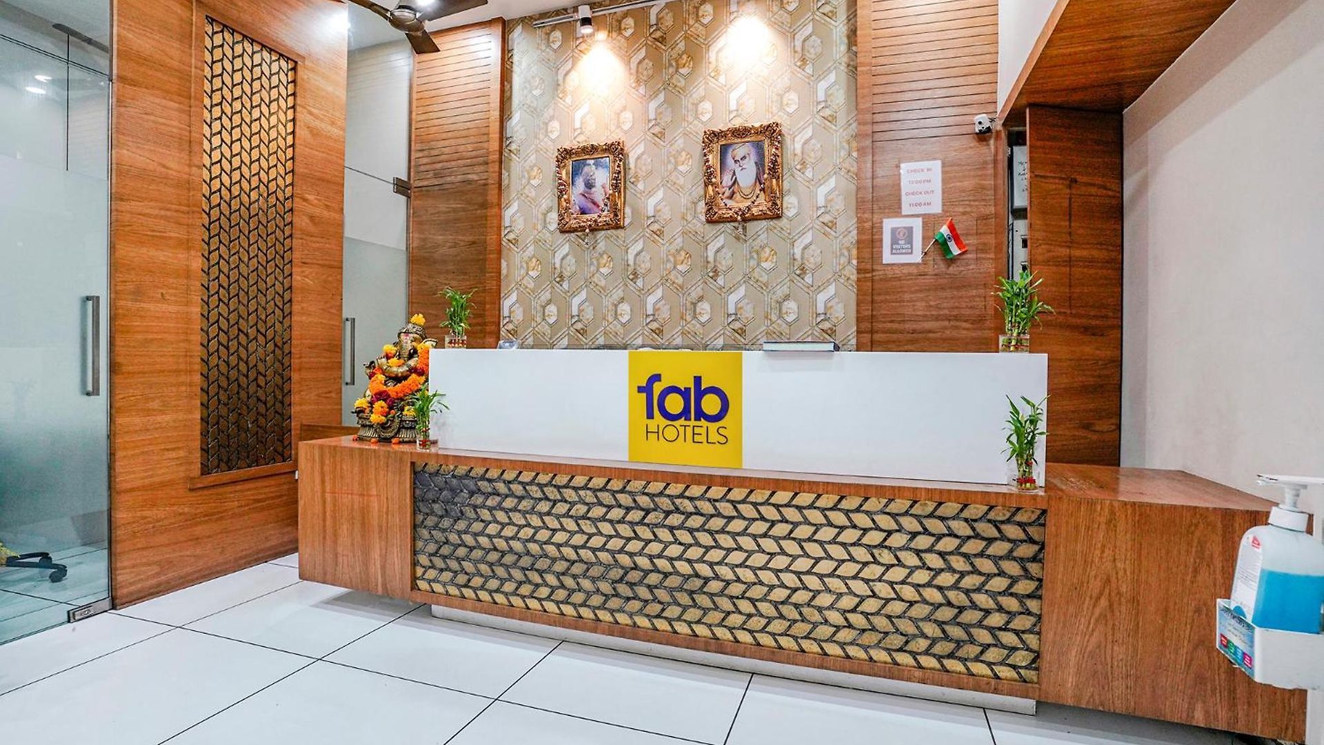 Fabhotel Neelkamal - Chembur Hotel 3*