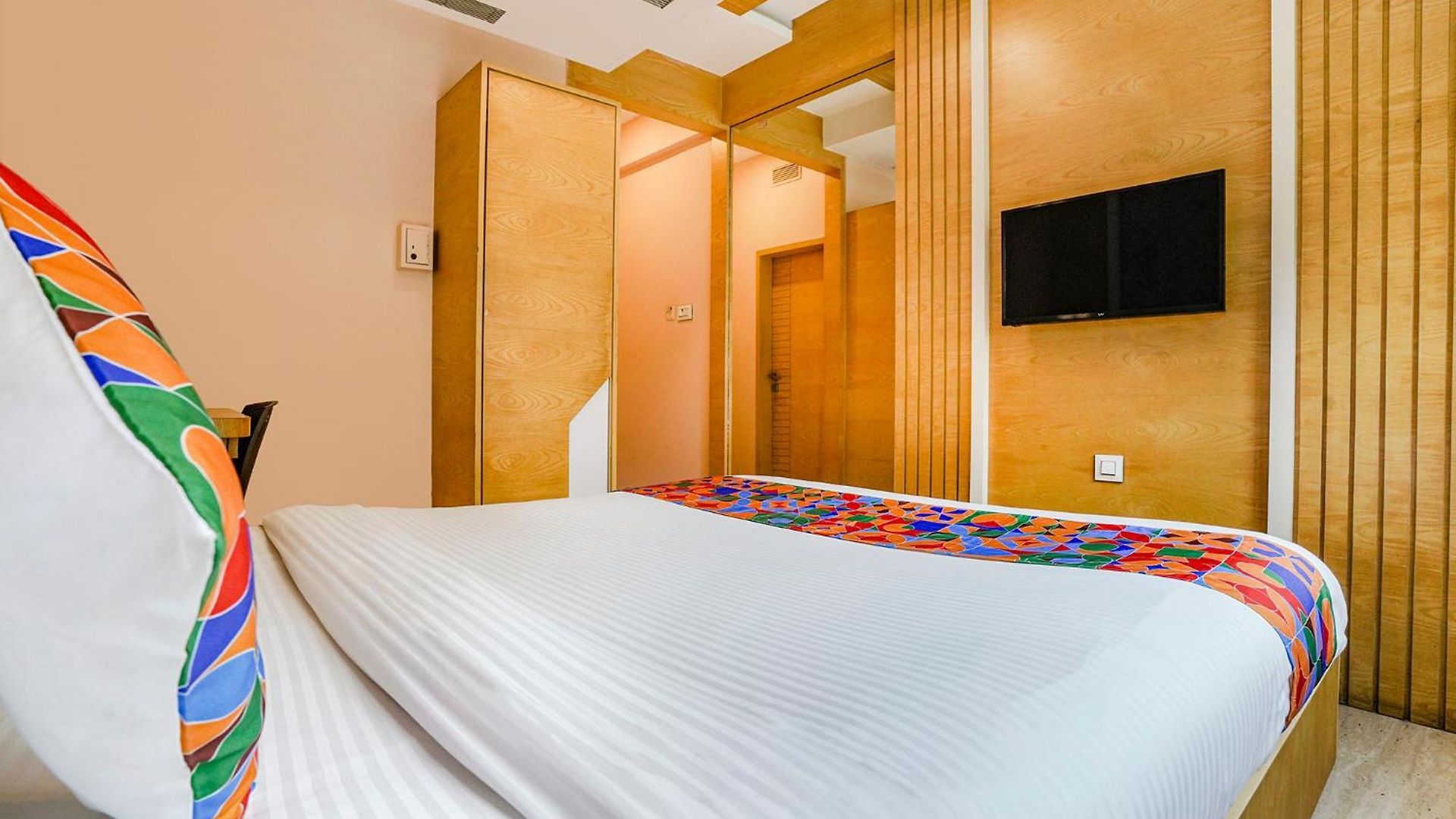 Hotel Fabhotel Neelkamal - Chembur 3*