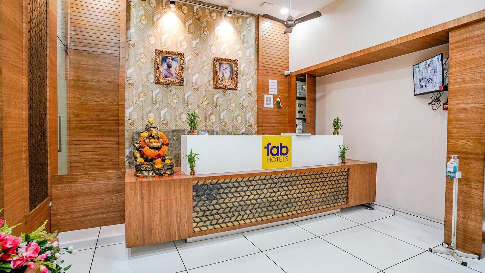 Fabhotel Neelkamal - Chembur Hotel Mumbai