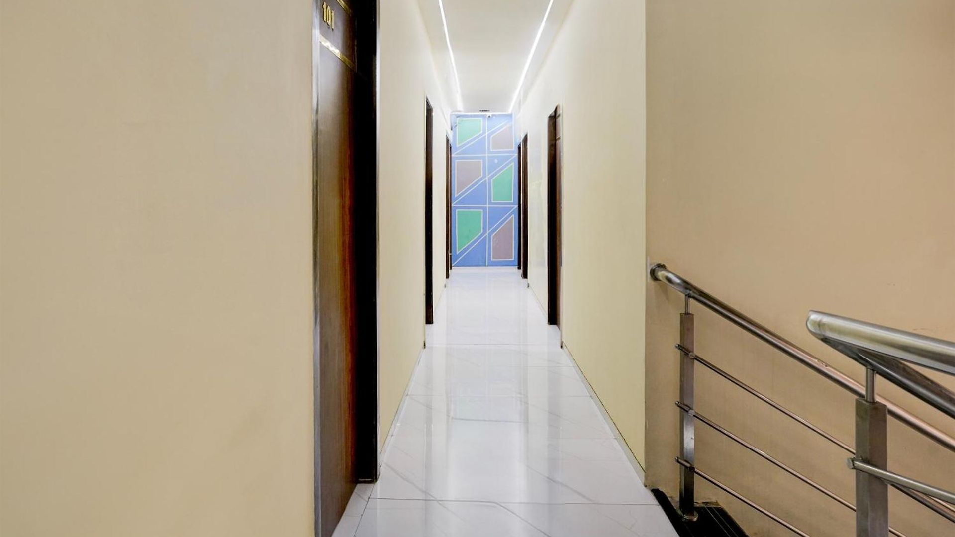 Super Oyo Hotel O Powai Inn Mumbai Hotel Mumbai