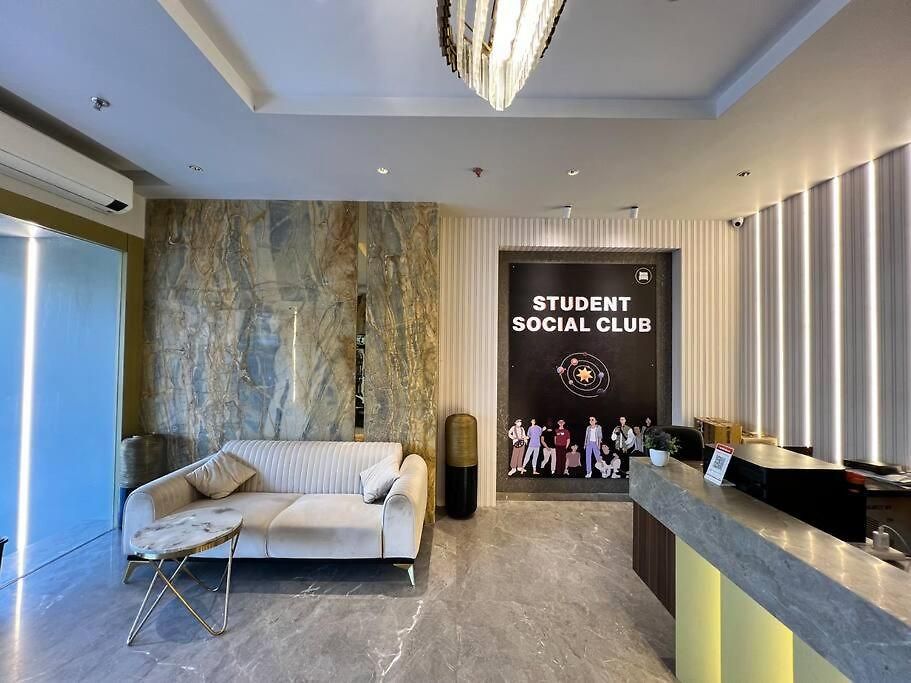 3bhk Santacruz Mumbai, 104