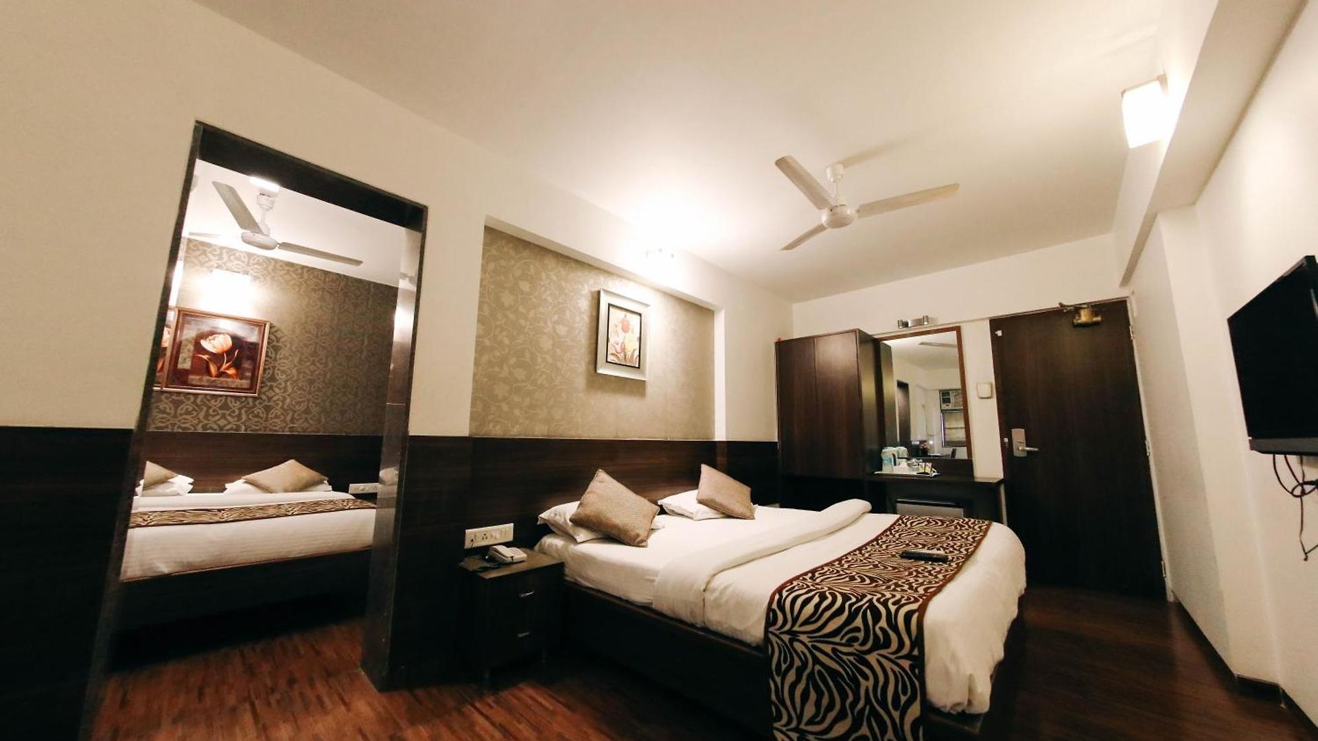 Maharana Chembur Hotel 2*