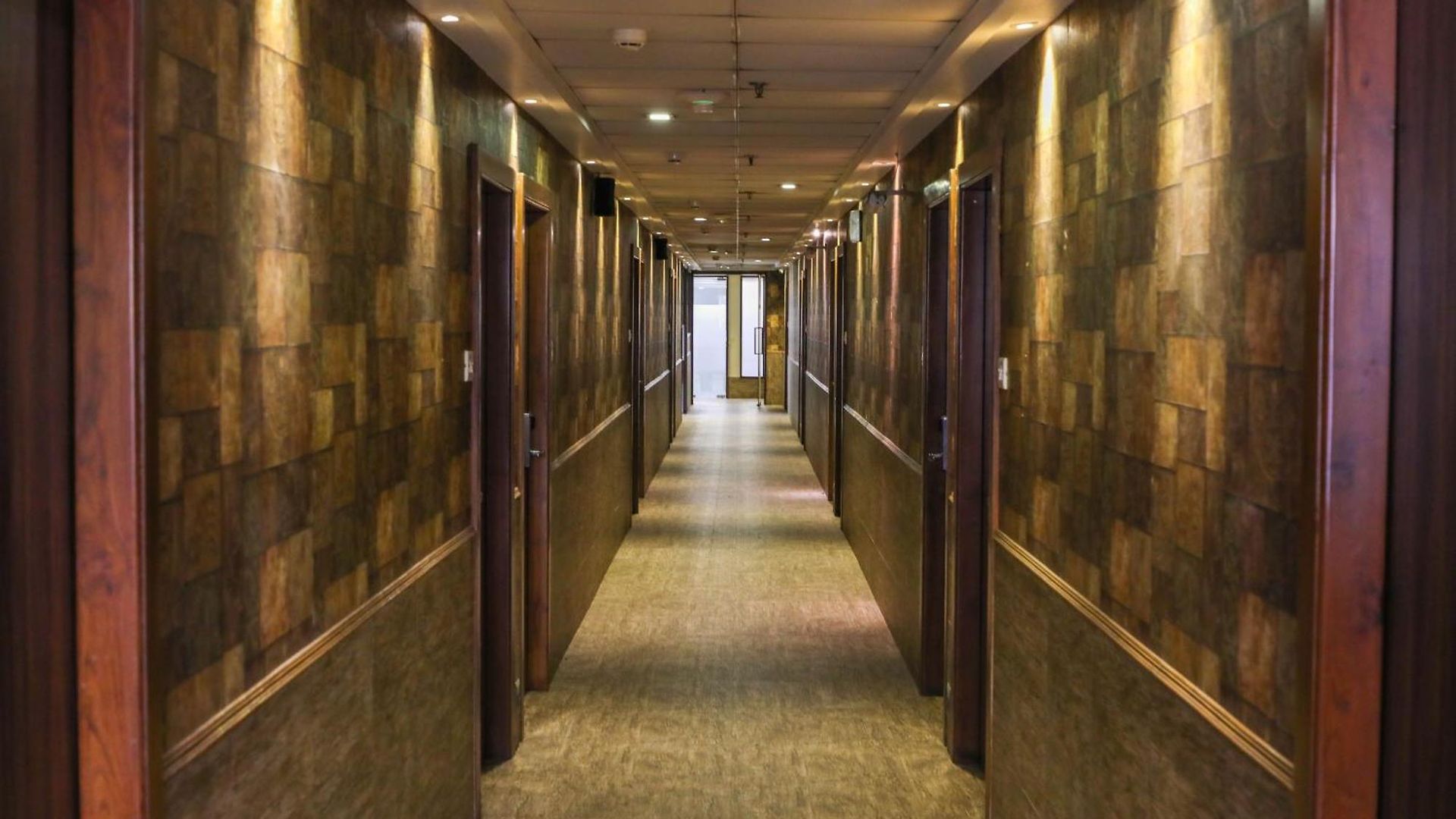 Hotel Maharana Chembur