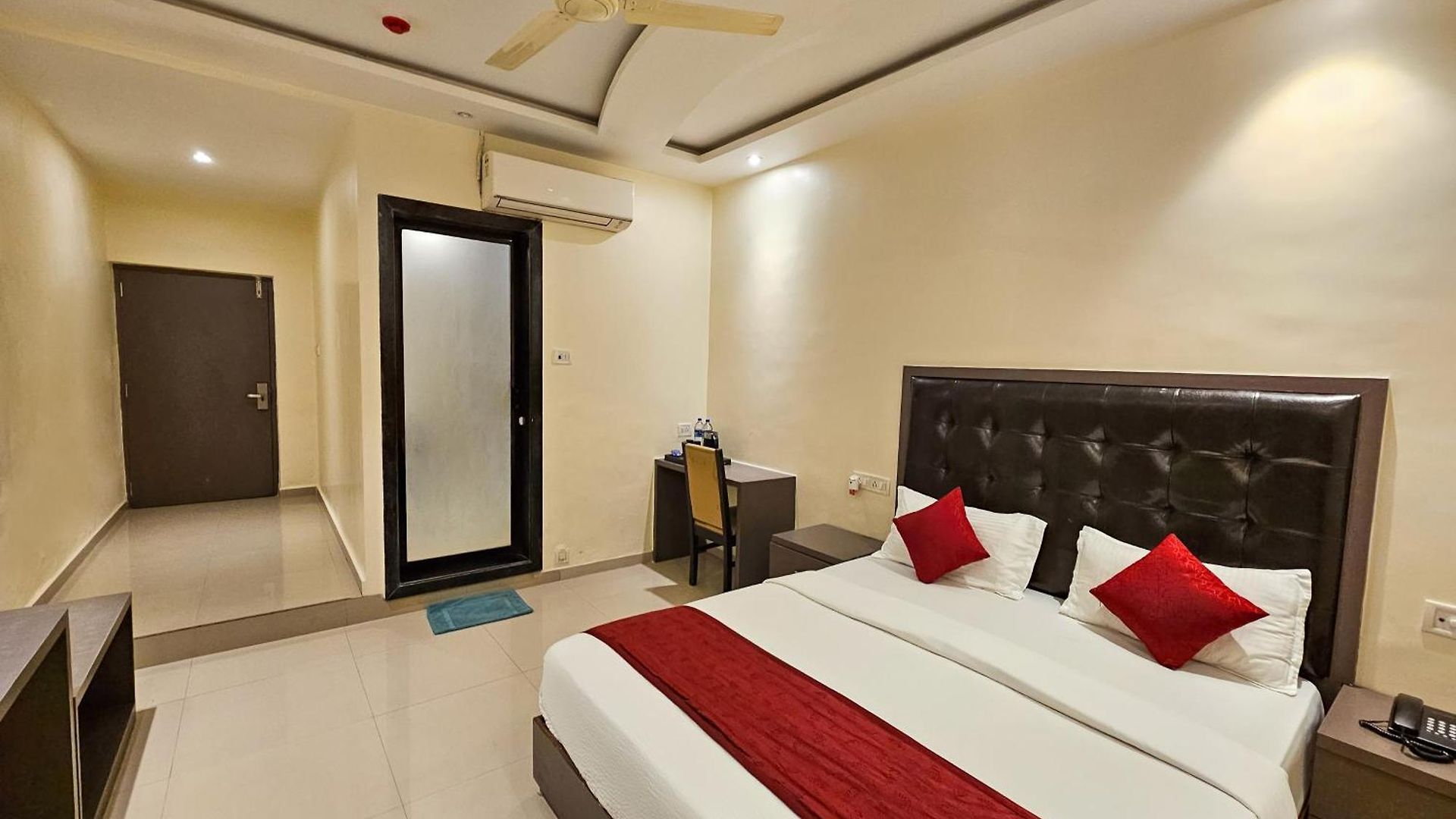 Hotel Bkc - Near Trade Center, Visa Consulate Bkc Mumbai