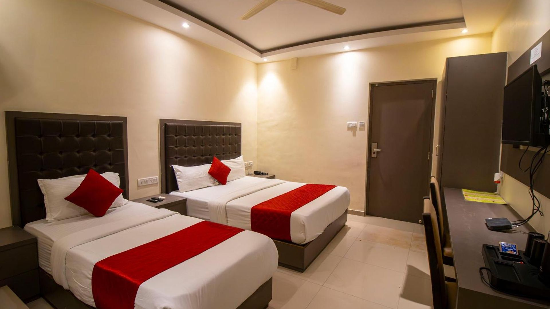 Bkc - Near Trade Center, Visa Consulate Bkc Mumbai