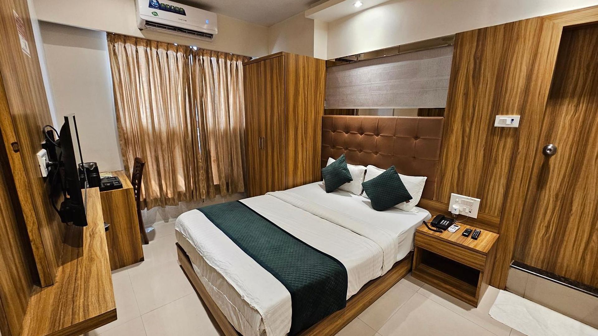 Bkc Garden - Near Us Embassy Bkc Hotel 3*