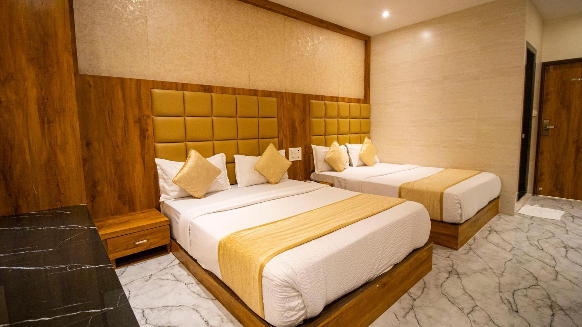 Bkc Prime Near Trade Centre Us Embassy, 3*