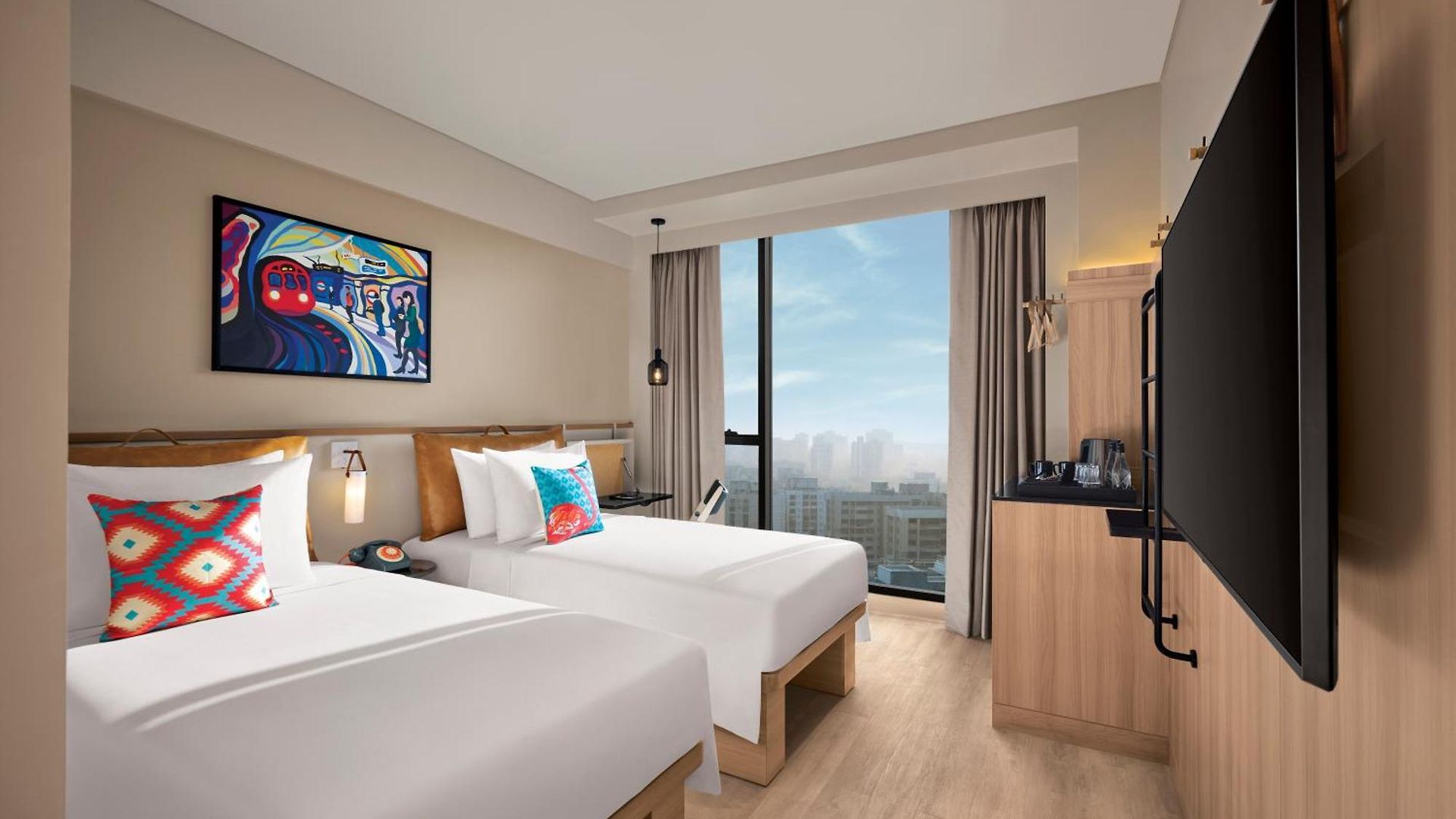Moxy Andheri West Hotel 5*